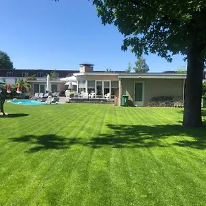 Maison Saint Tropez Bed & Breakfast Eindhoven